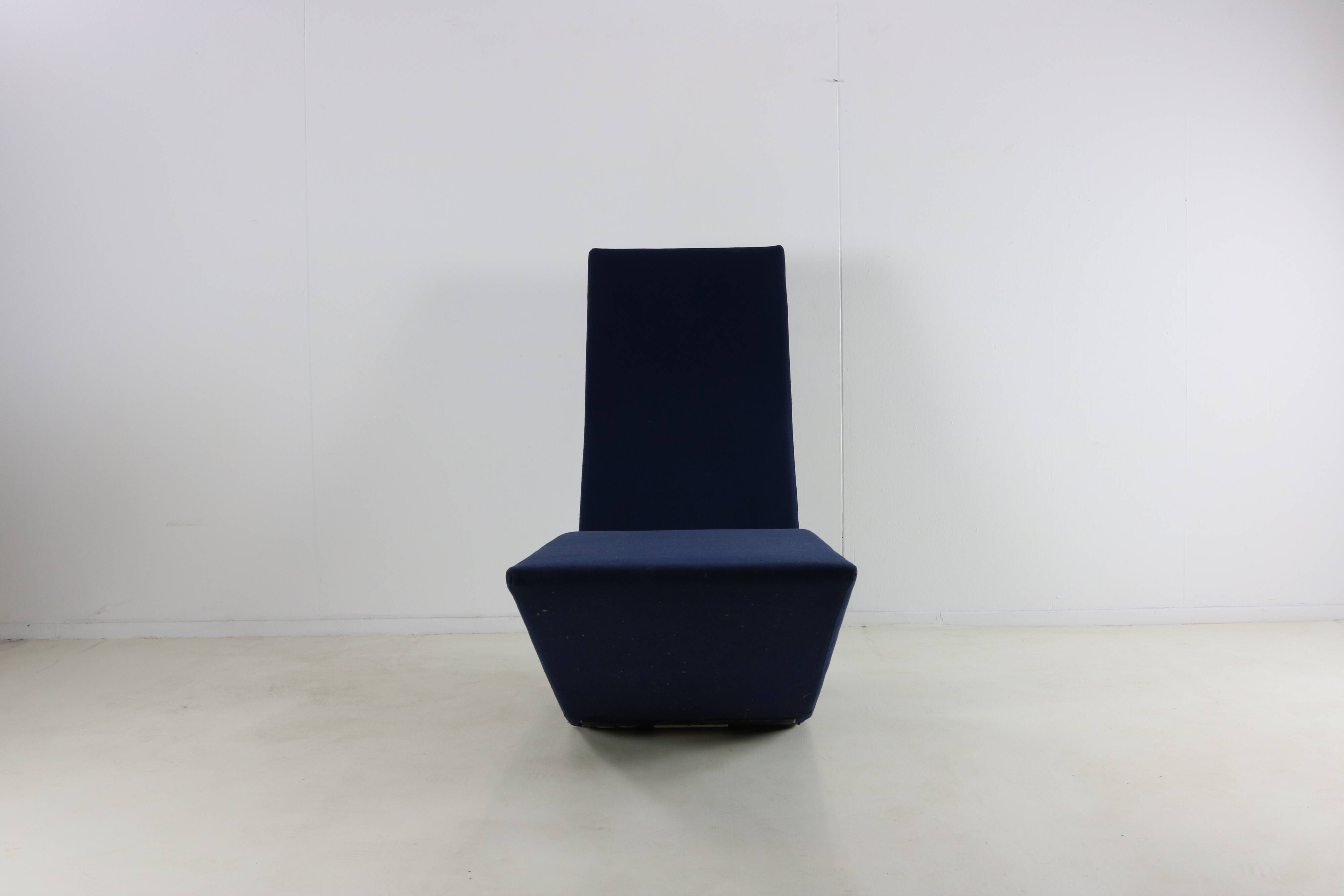 Iconic Bird chair from the 90s by Tom D.