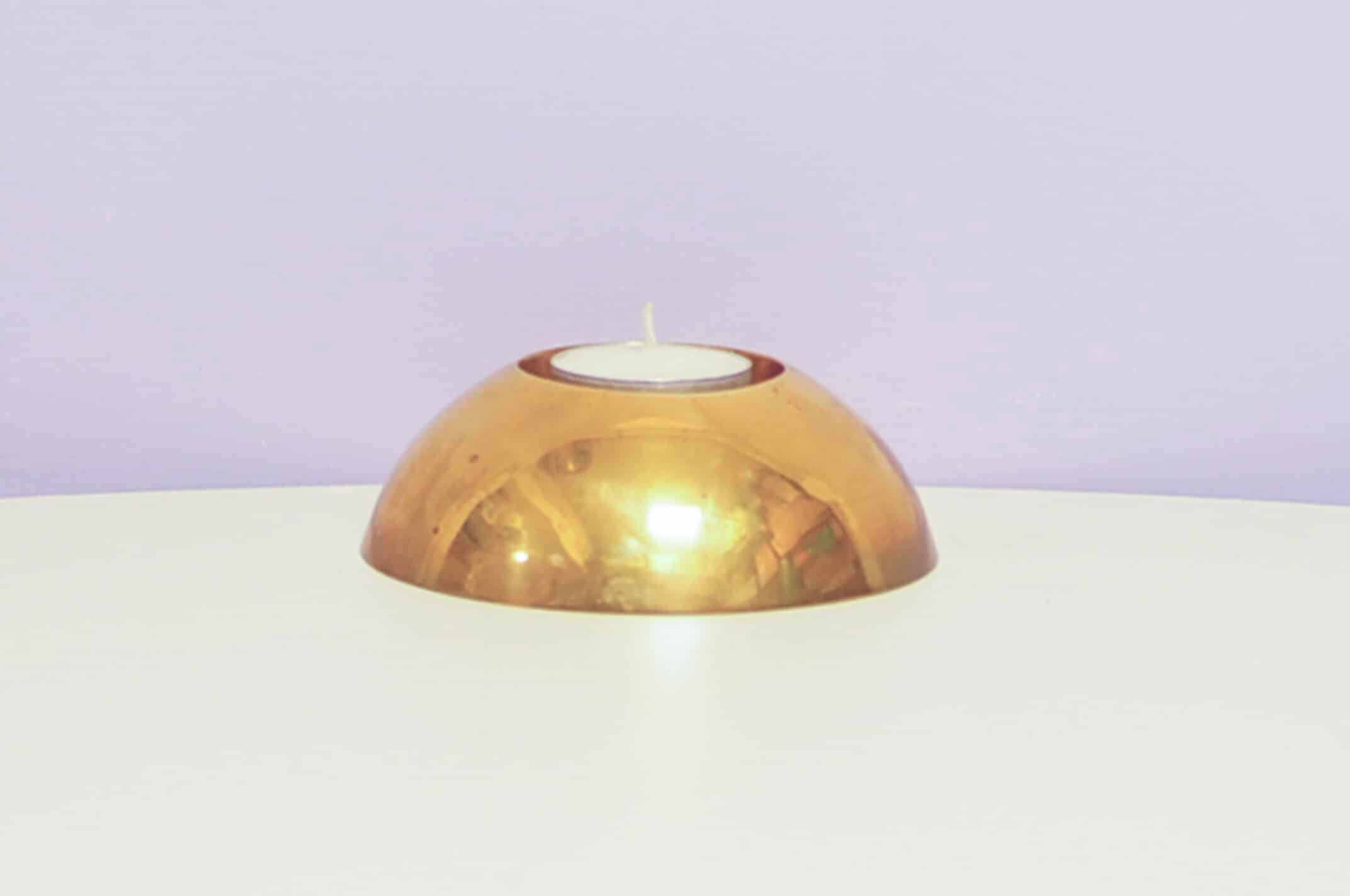 Bronze tealight candle holder