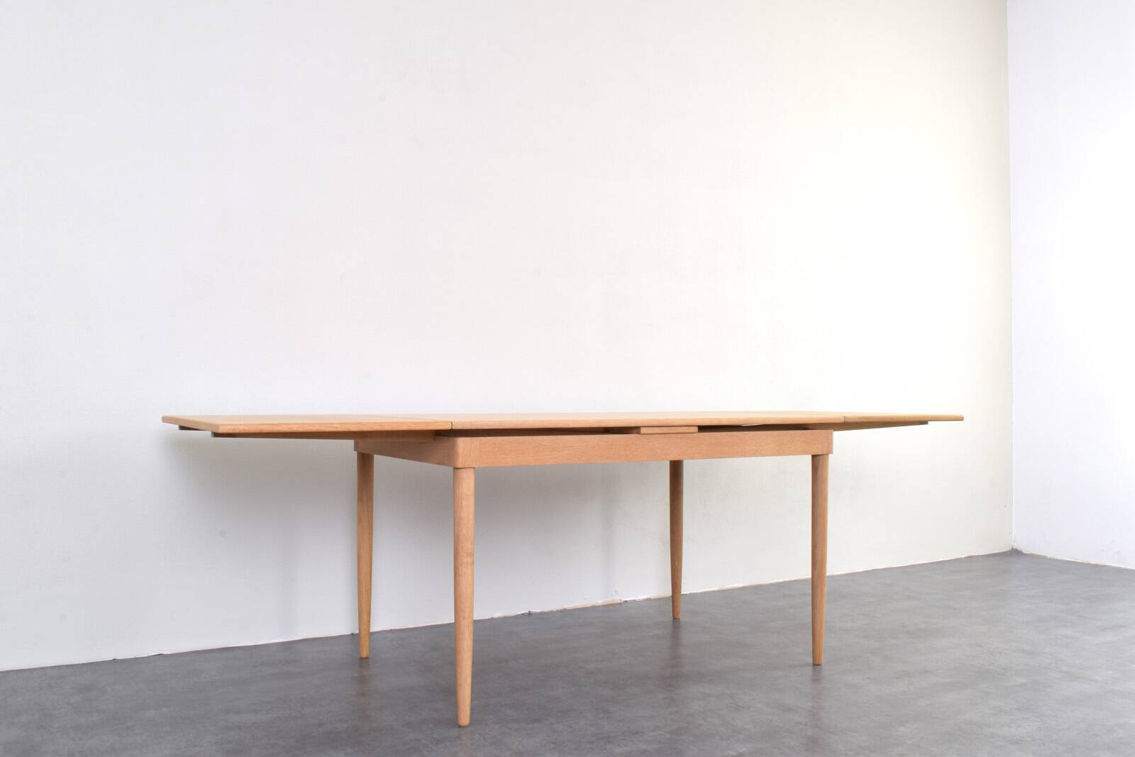 Mid-Century Danish Oak Extendable Dining Table, 1960s.