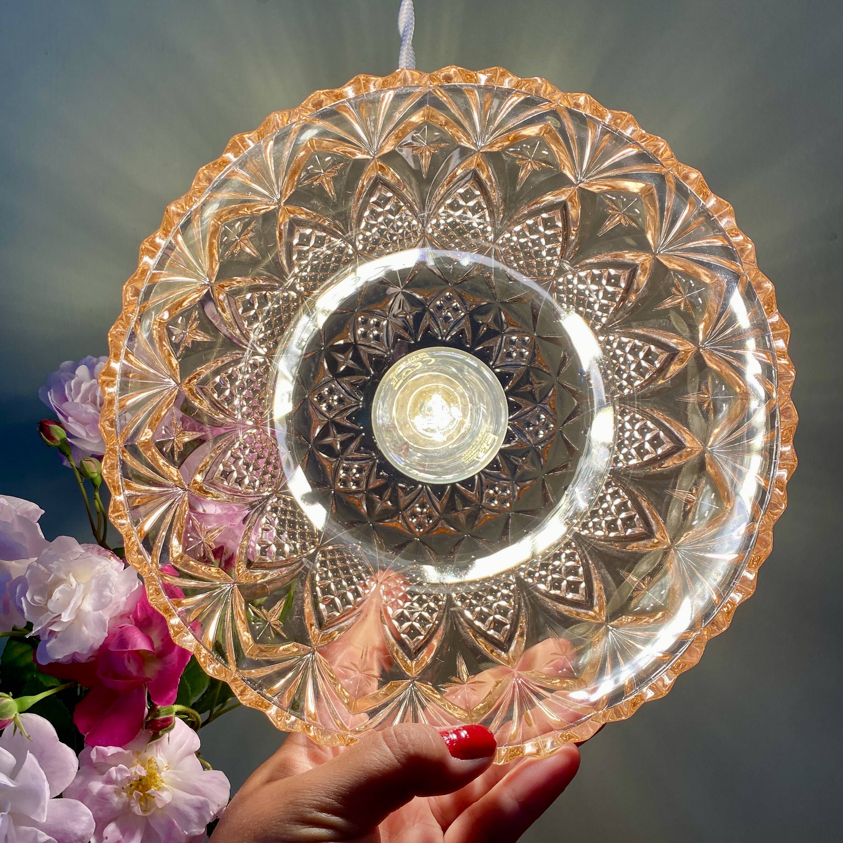 Vintage lampshade pendant light in pink molded glass - tableware collection -