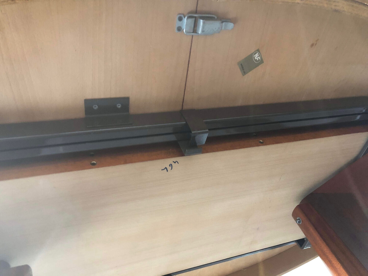 Vintage extendable table Baumann 1970s