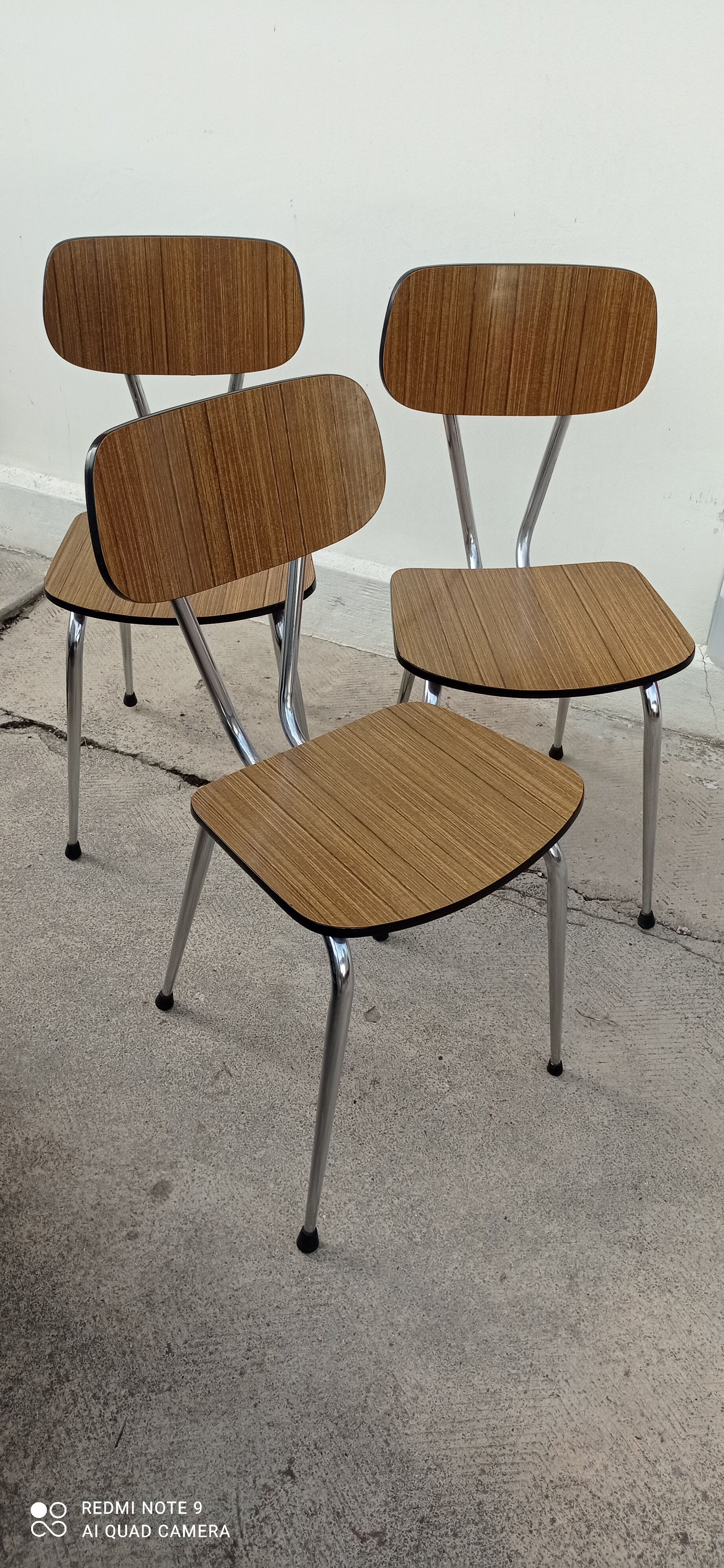 Lot chairs year 60 formica