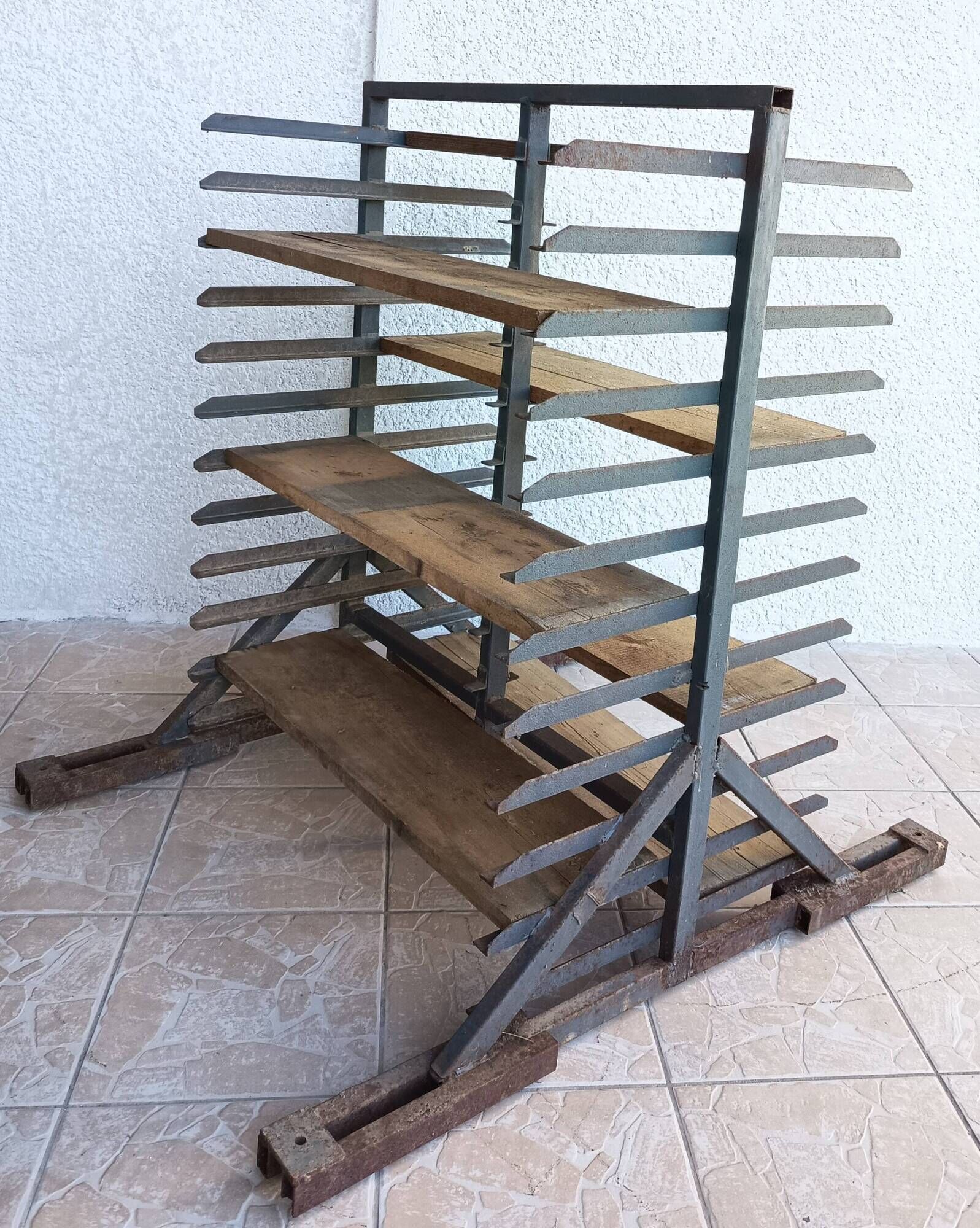 Etagère industrielle Meuble de métier métal et bois