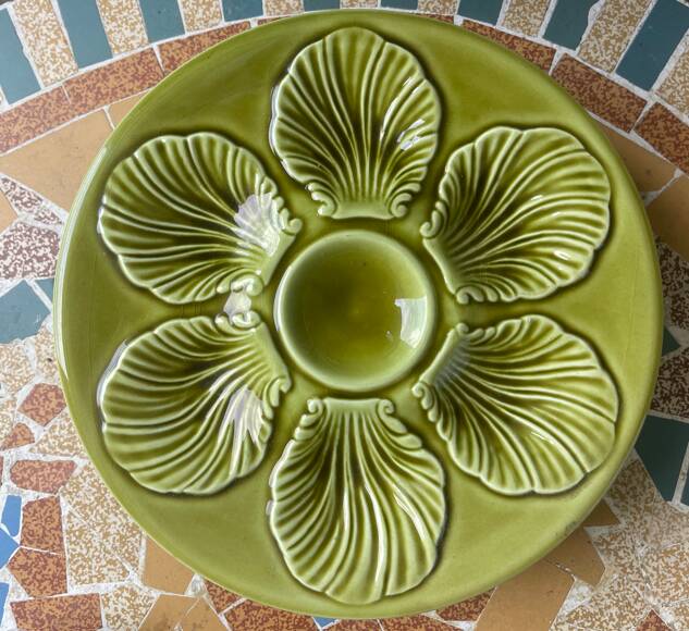 oyster plates from the 70s