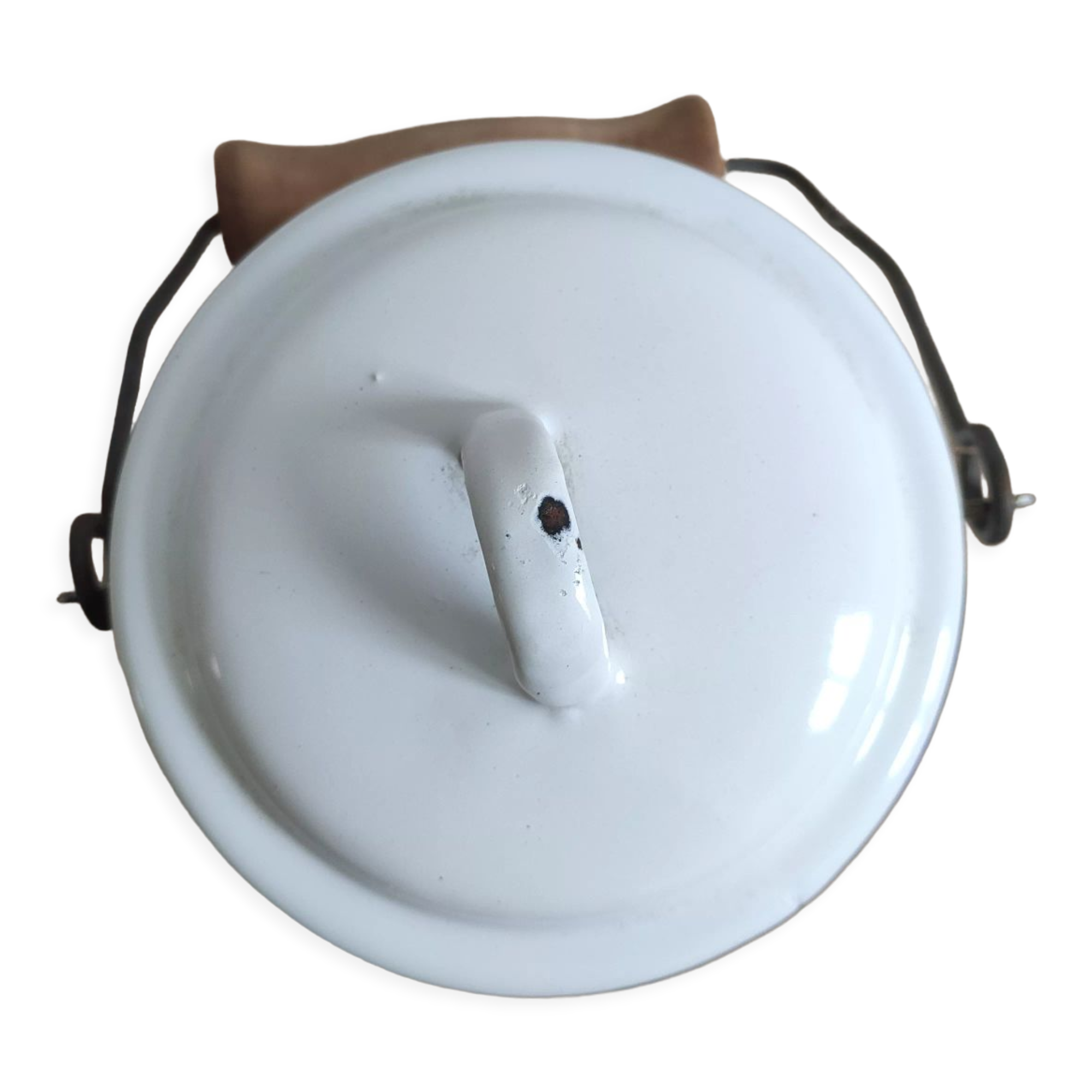 Pot à lait vintage en tôle émaillée