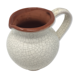 Sandstone pitcher