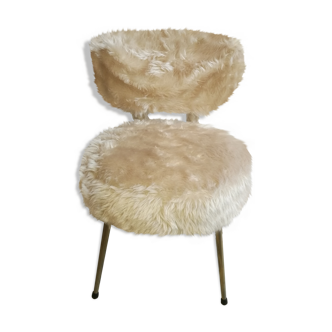 Chaise moumoute blanche