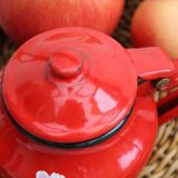 Enamel teapot