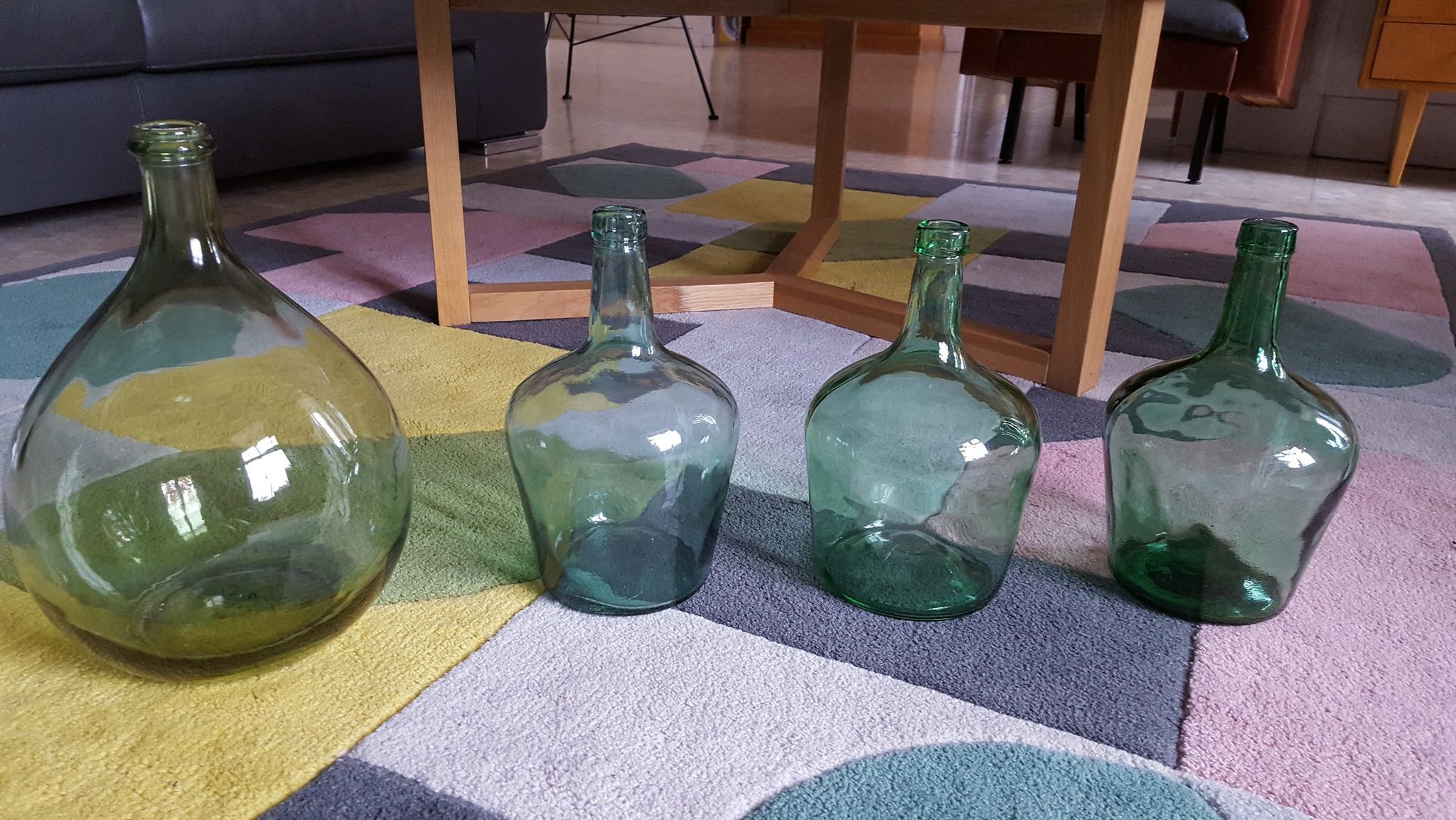 Dame Jeanne vertes/turquoises transparentes de 2 litres