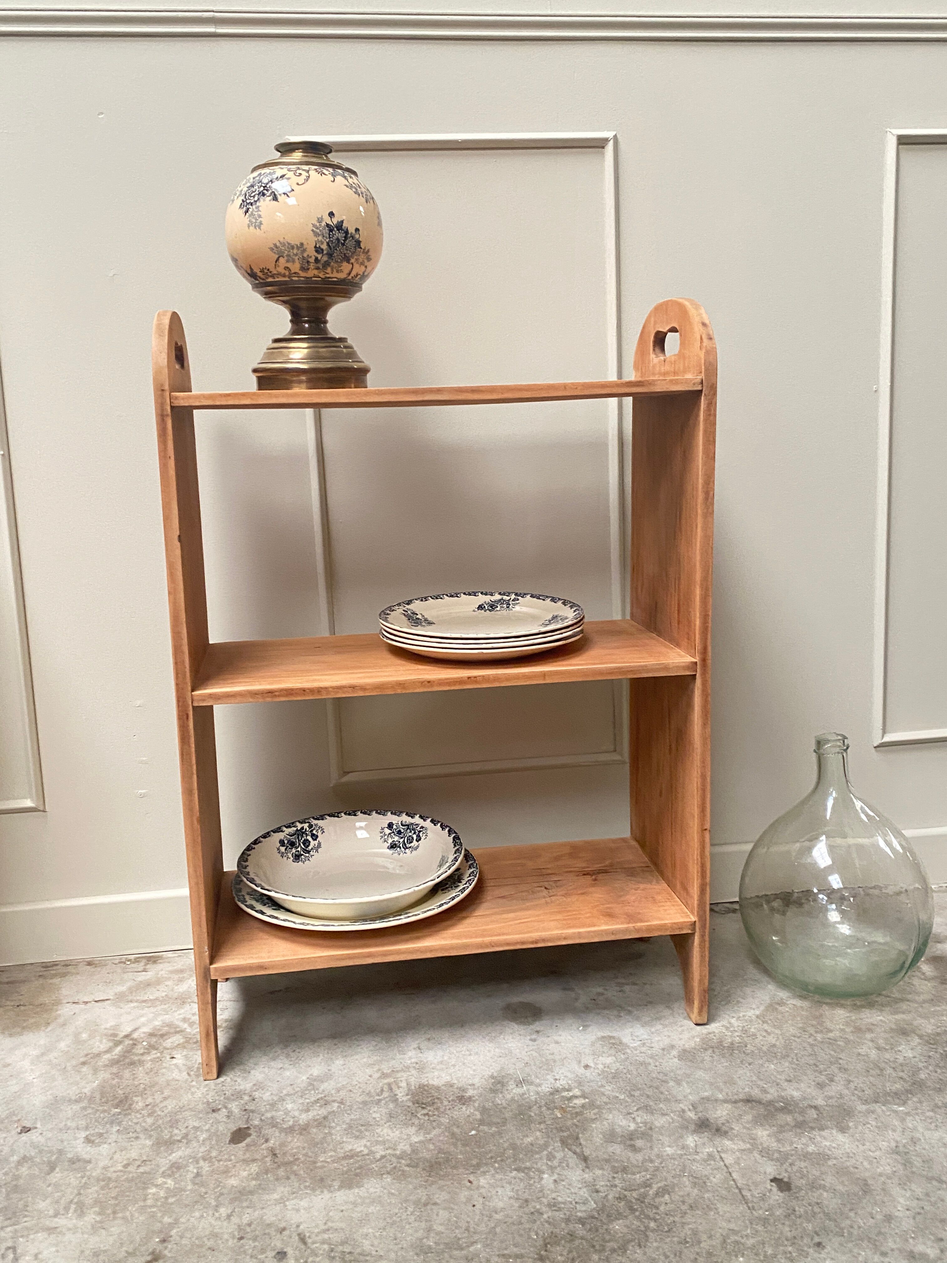 Petite étagère à poser