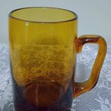 4 amber glass cups
