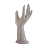 Main en céramique blanche