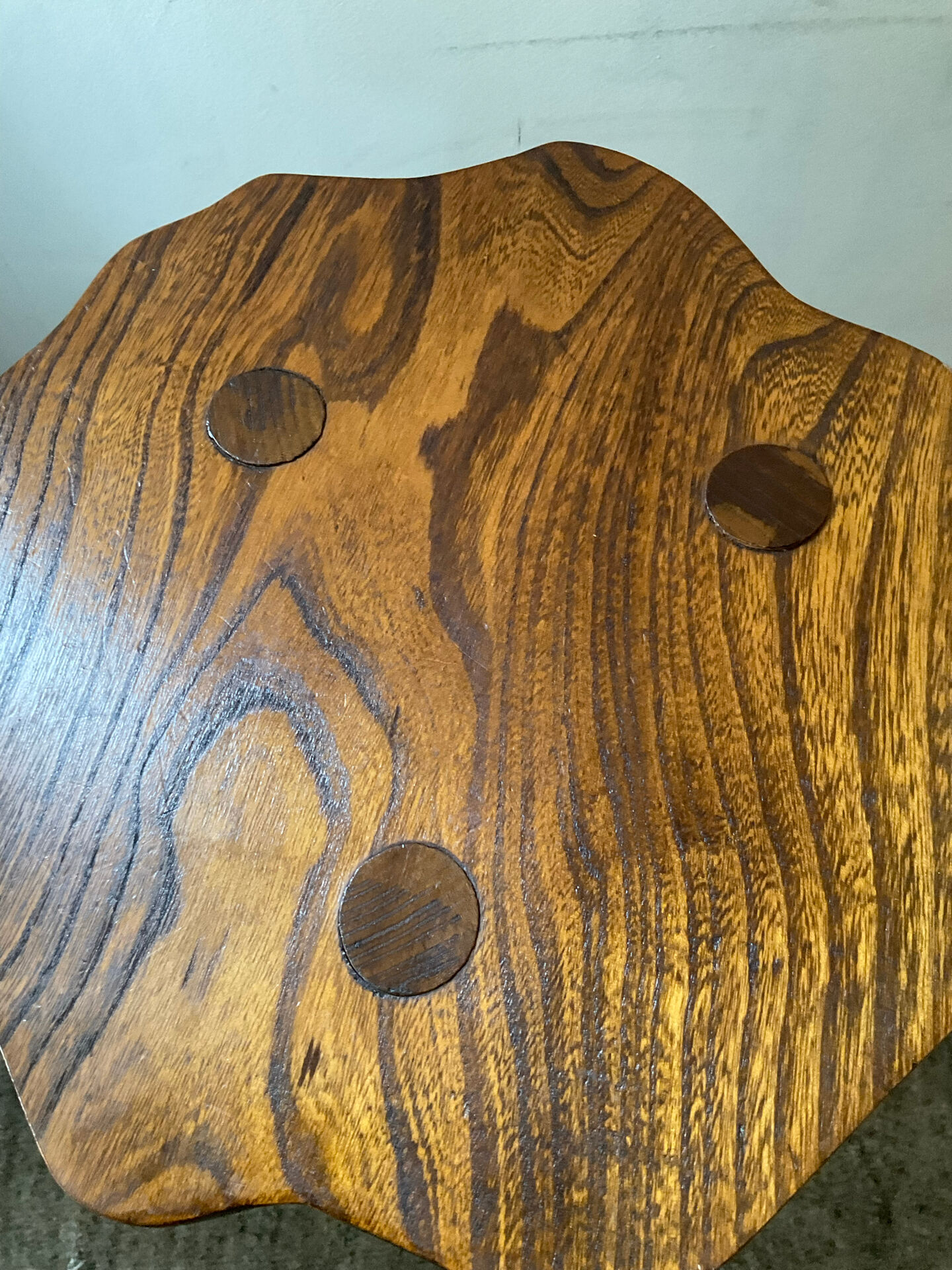Tripod farmhouse stool in solid oak