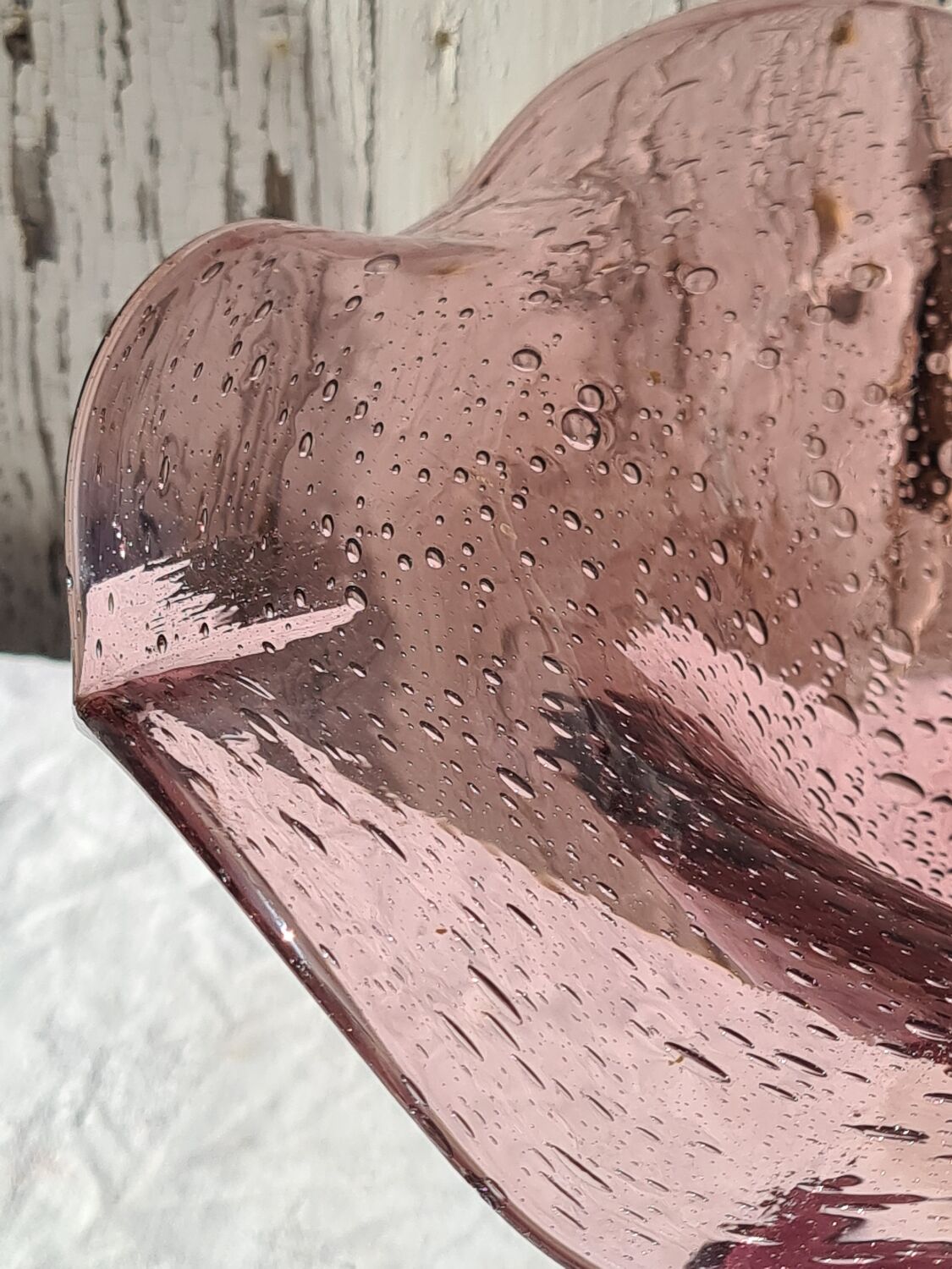 Fruit cup, amethyst bubbled glass compotier