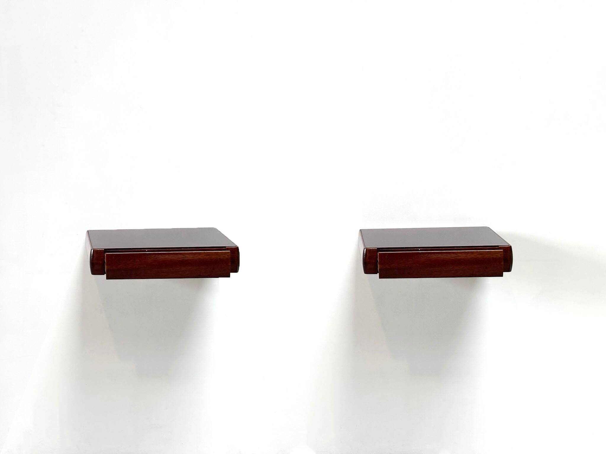 Ovaldo Borsani hanging night stands