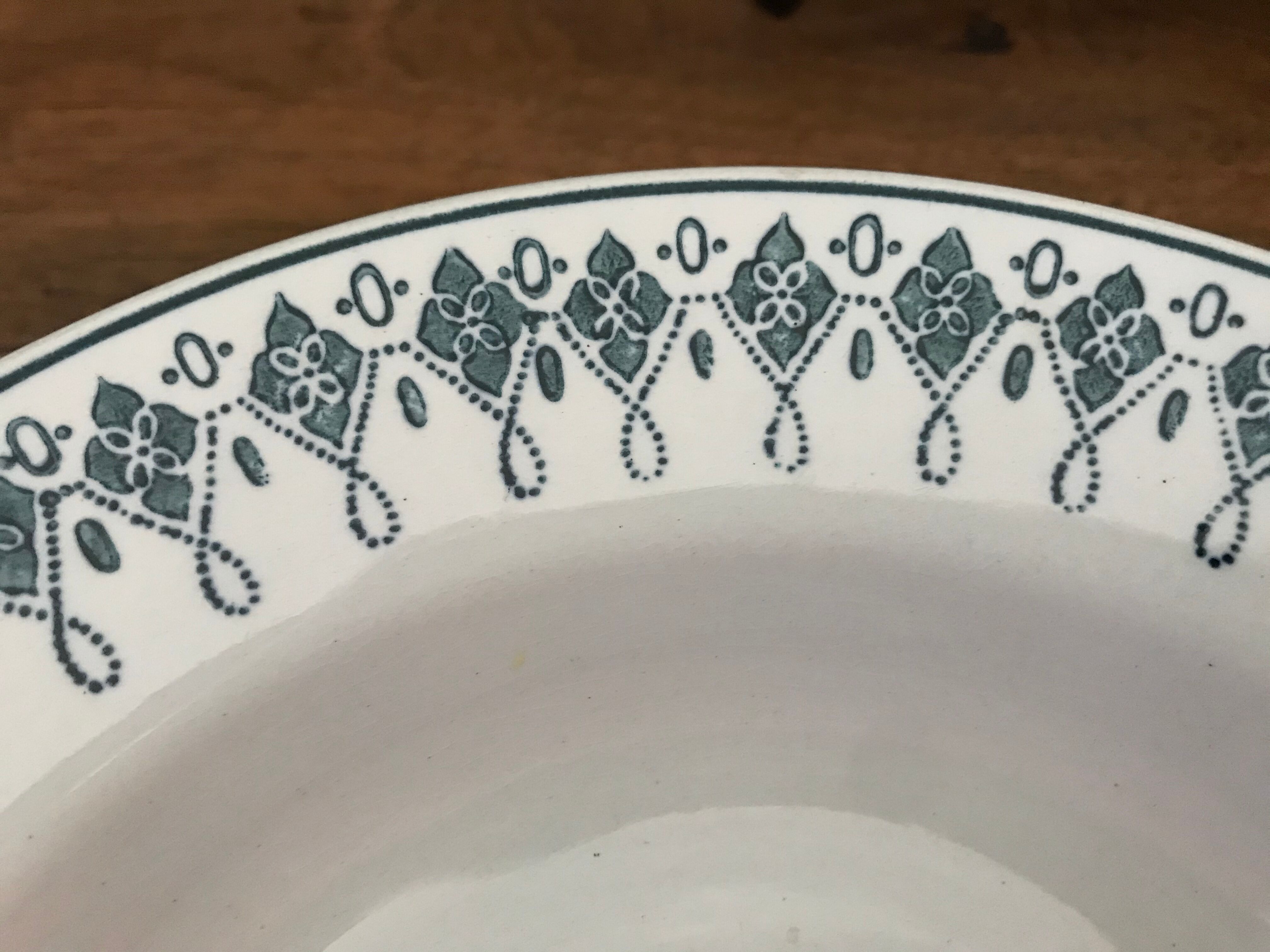 Nine st Amand hollow plates
