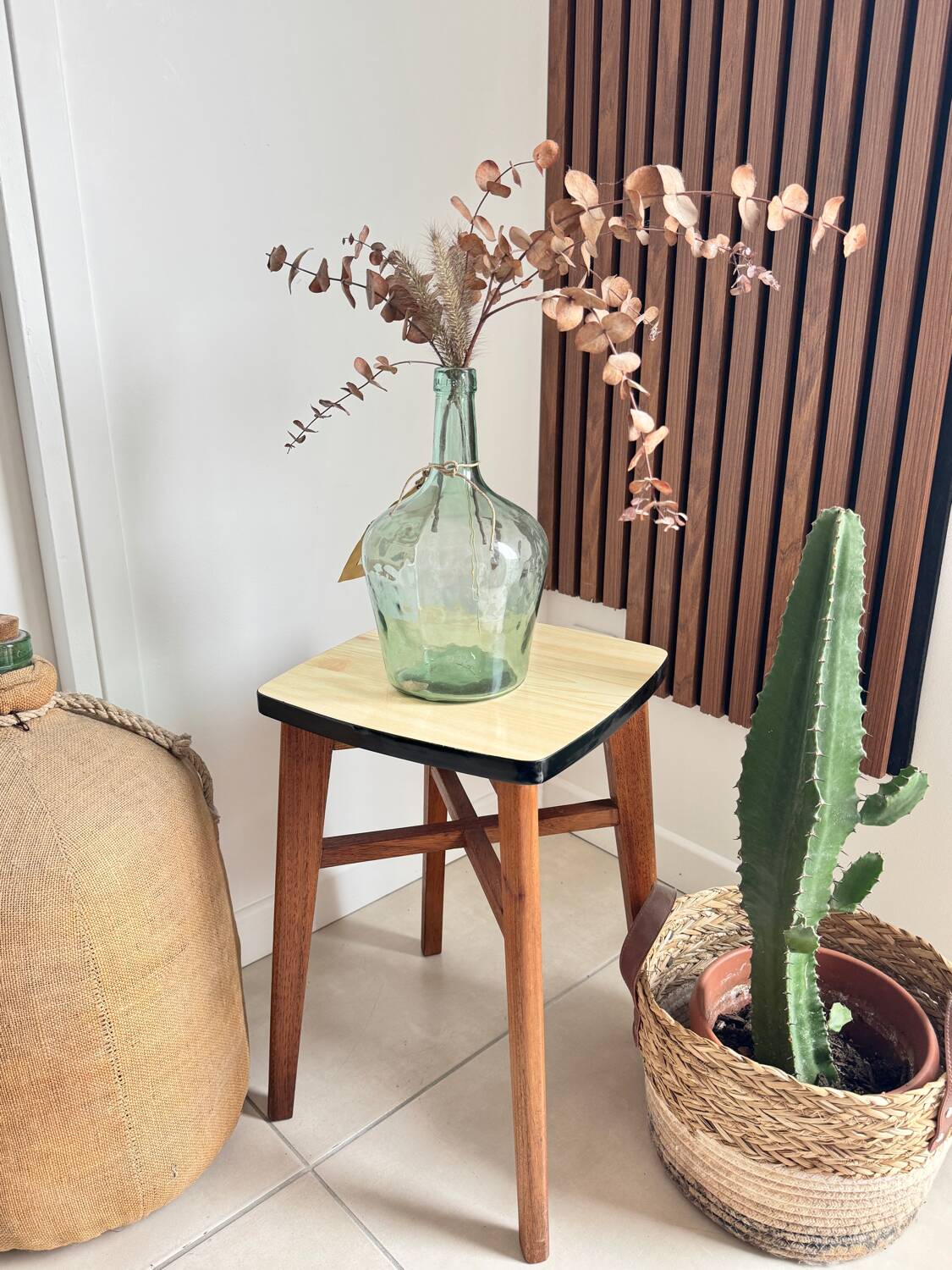 Tabouret en bois et Formica vintage
