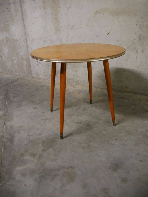 Scandinavian side table - Vintage 1960