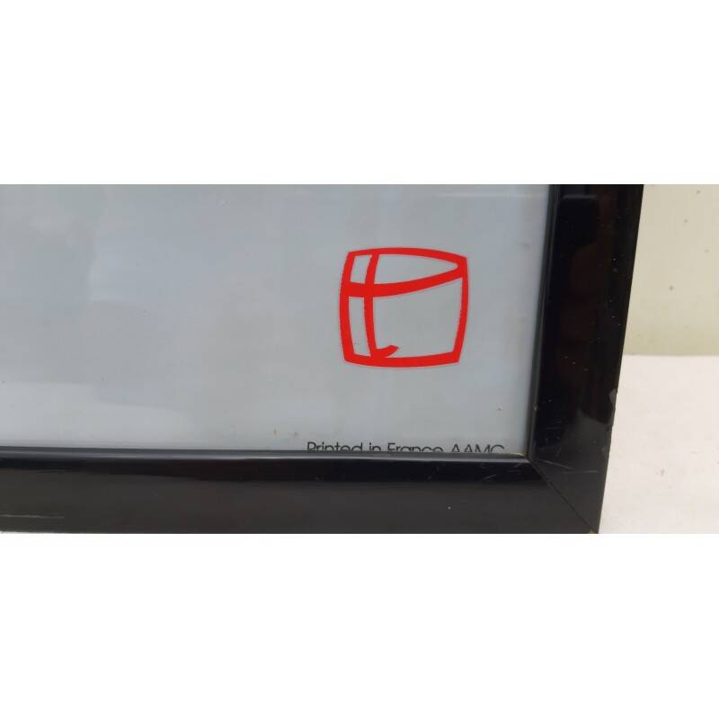 Screen-printed lithograph signed Charles Lepas 1980 Café Wien