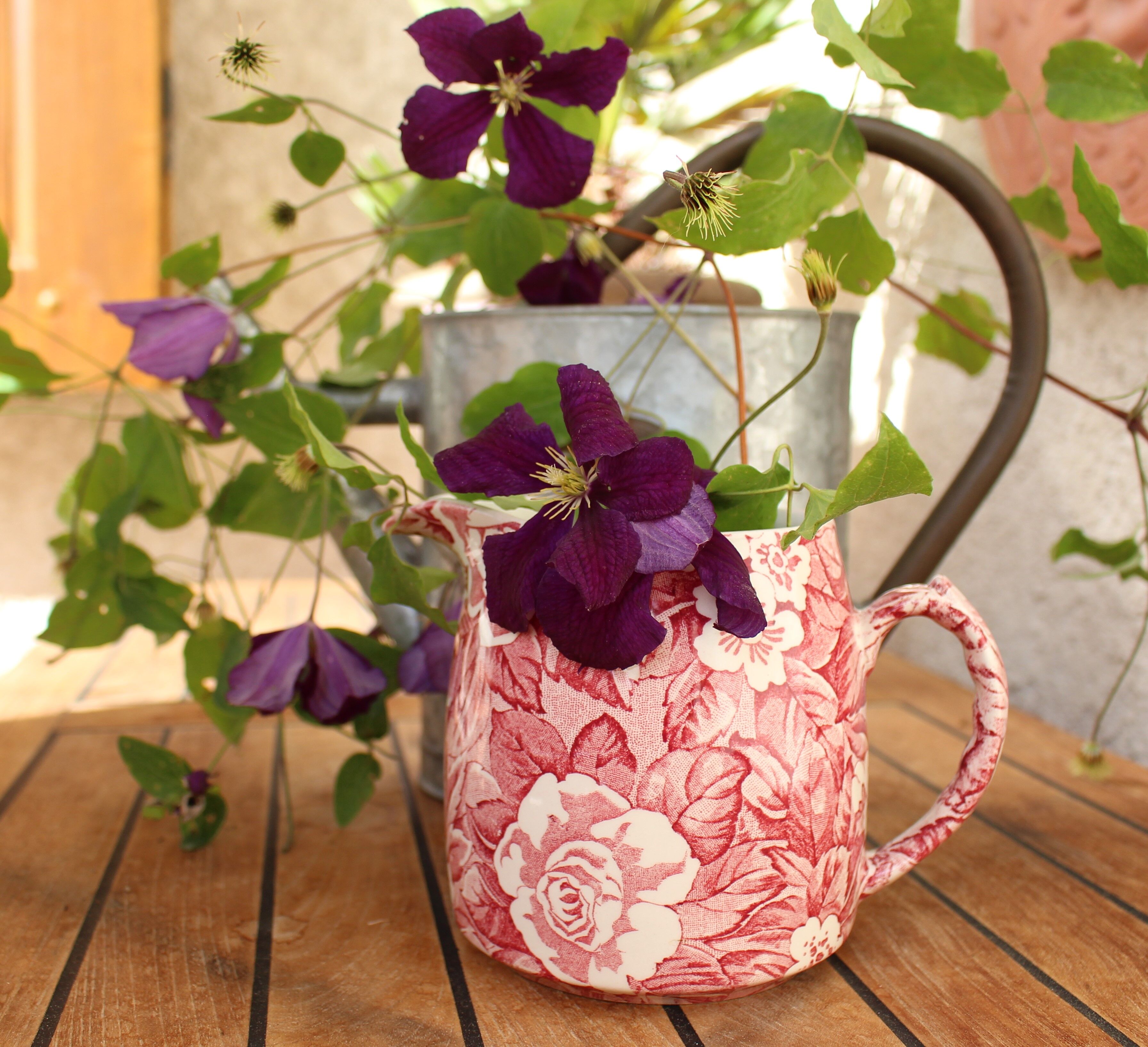 Pichet anglais fleuri
