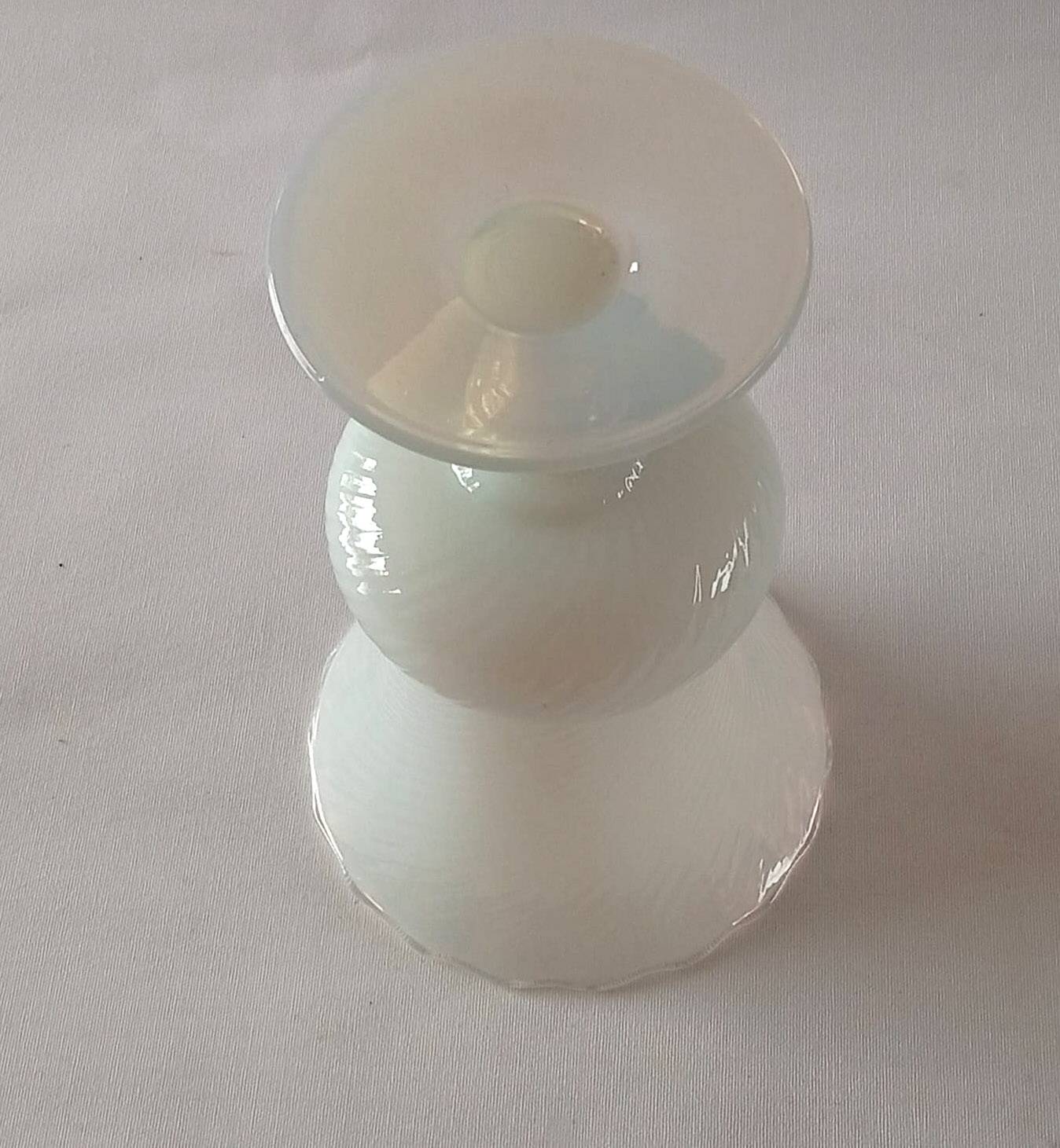 Striped white opaline vase coupe