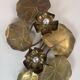 Large lily pad ceiling light in gilded brass Hollywood Regency — 7 lights — 1970