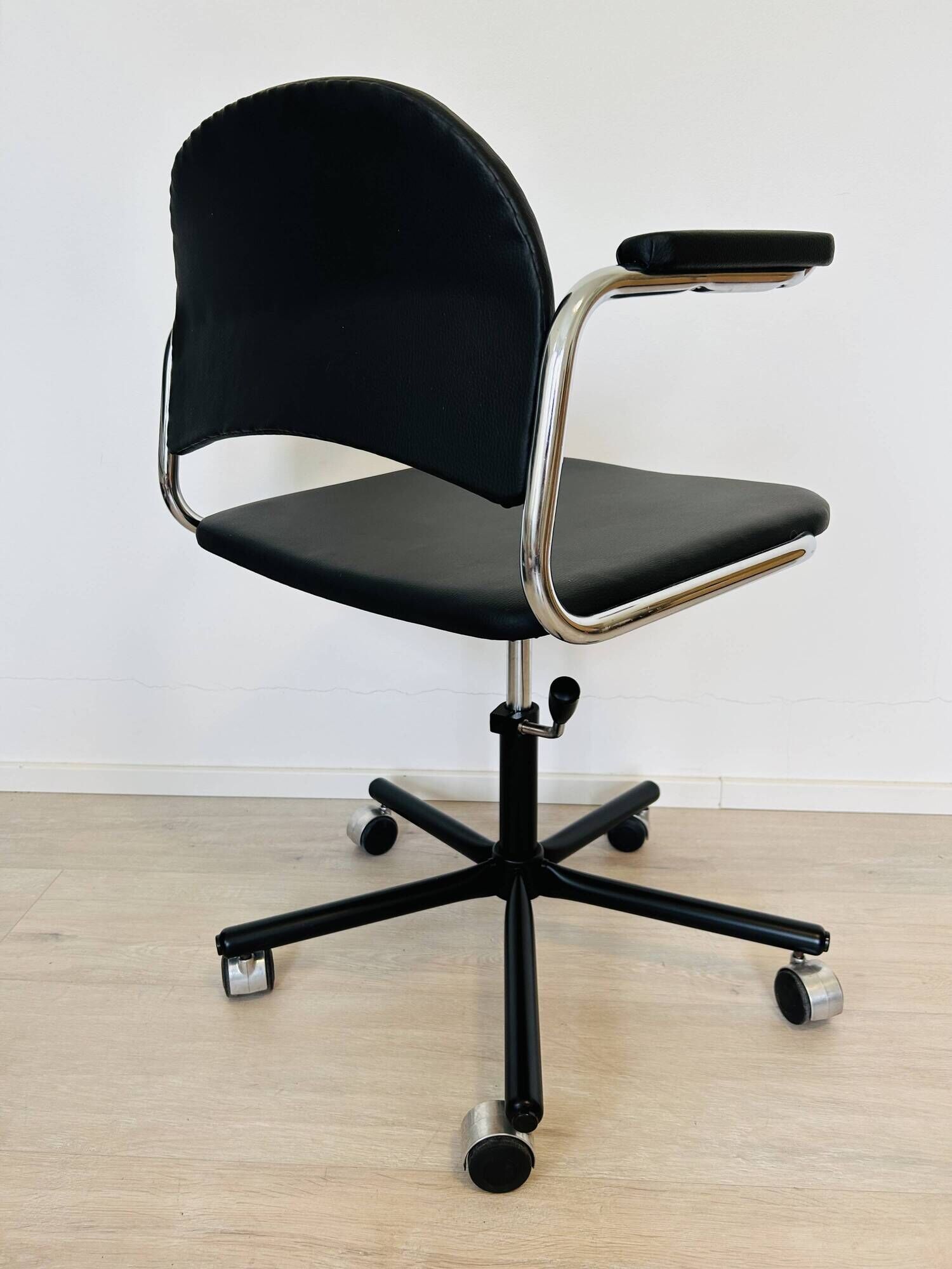 Fully Restored Office Desk Chair by Kovona, Czechoslovakia 1970’s