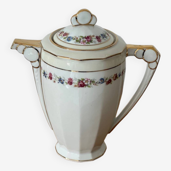 Cafetière ancienne en porcelaine