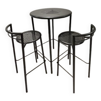 Table and 2 stools