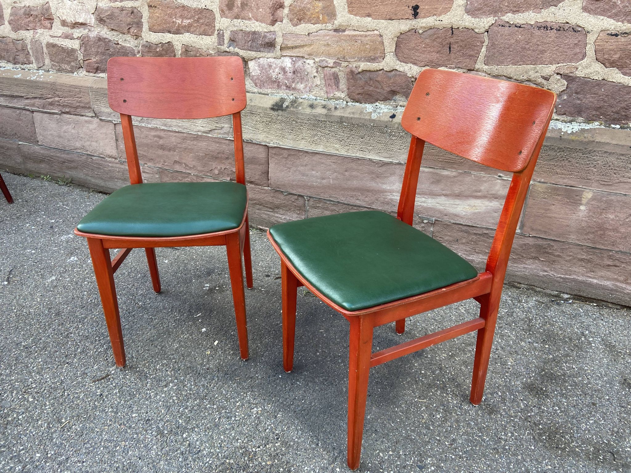 4 Vintage chairs of Restaurant bistro skai simili leather