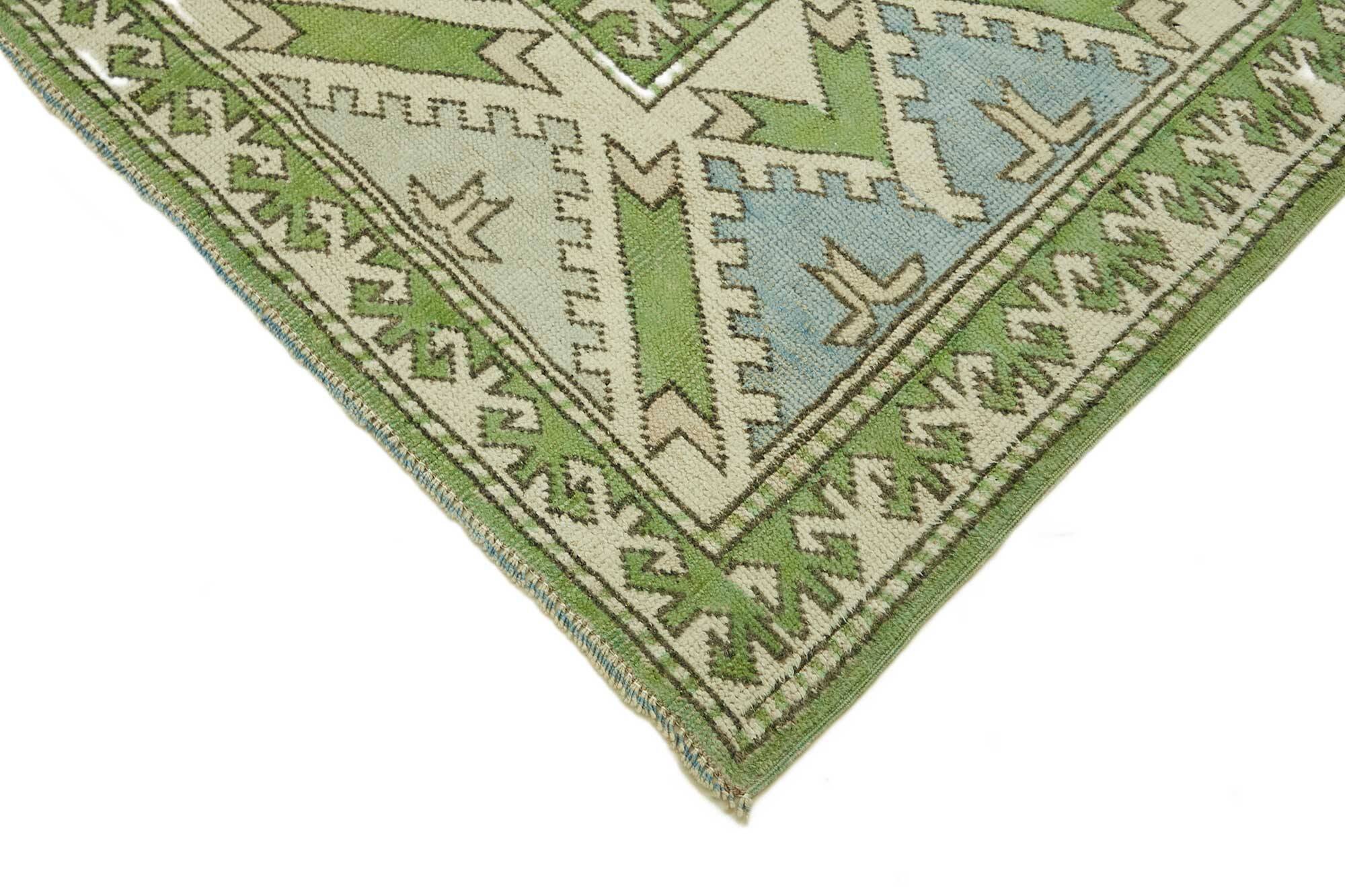 Turkish Vintage Anatolian Rug 229 cm x 280 cm