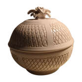 Signed pineapple-shaped porcelain soupière