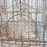Painted old-bird cage in scrap