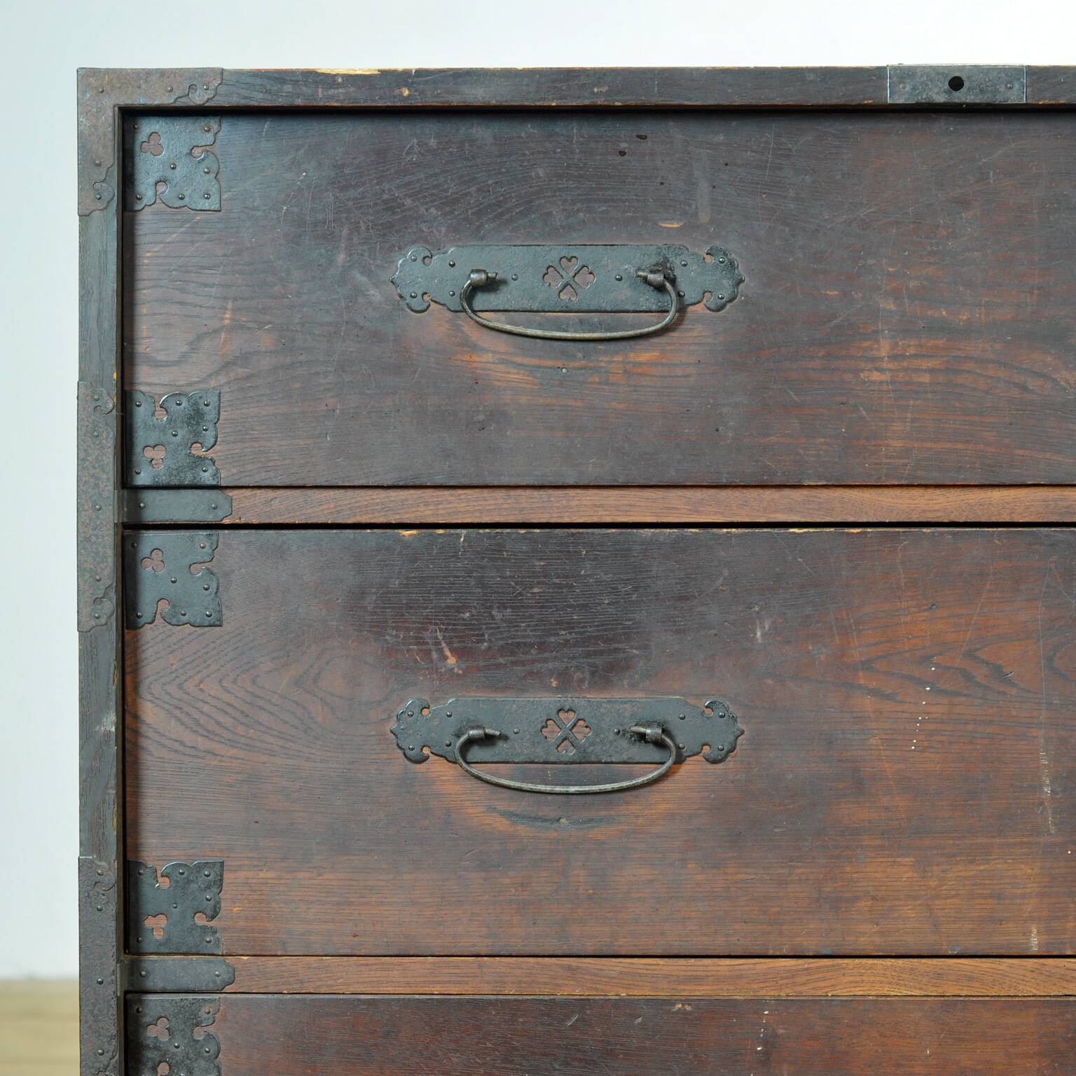 Commode Tansu japonaise, vers 1870