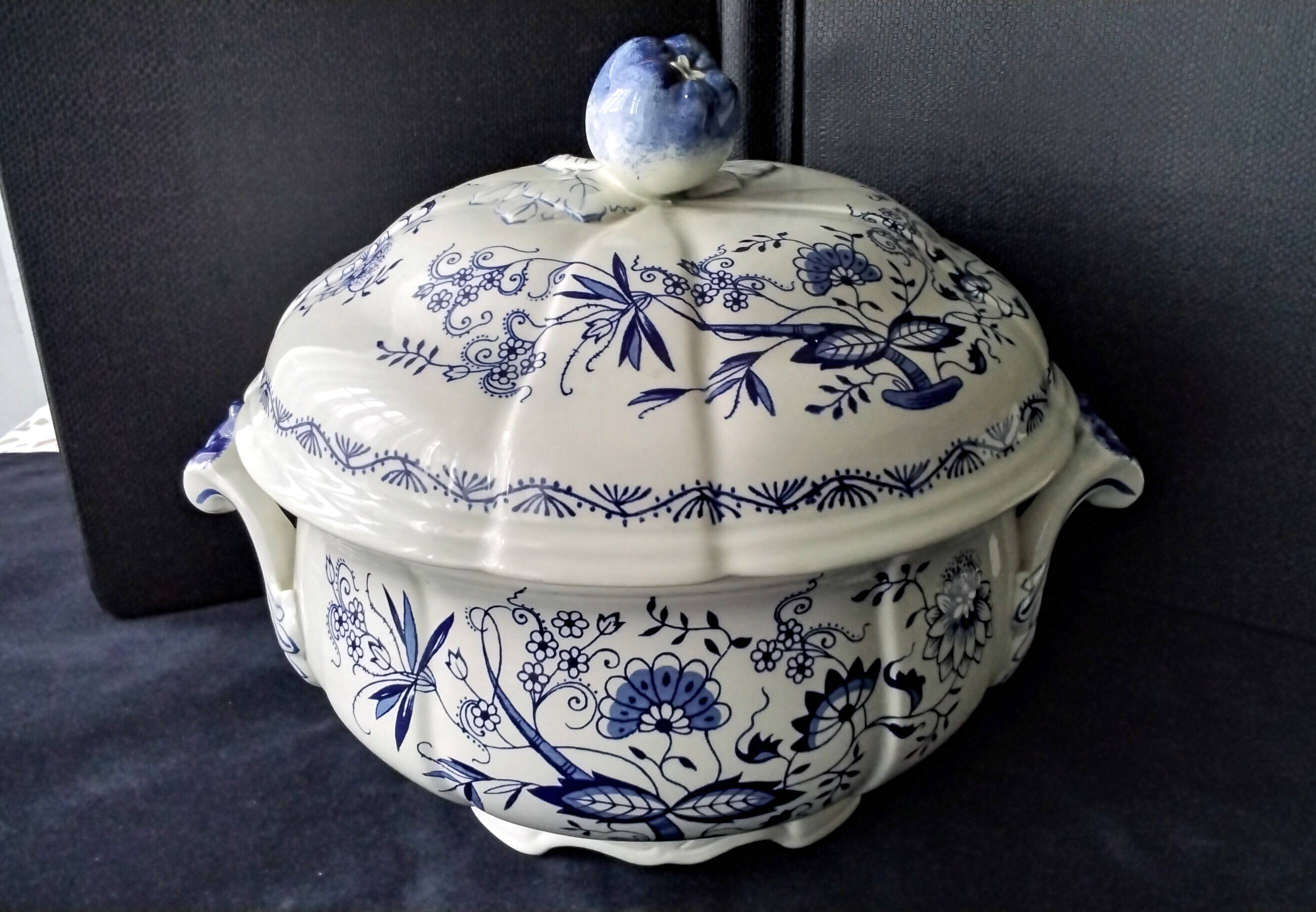 Lunéville Tradition Special Grand Feu earthenware soup tureen