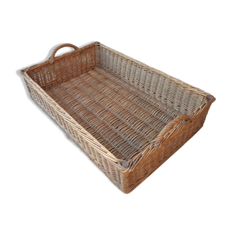 Baker's wicker tray/basket