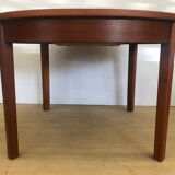 Baumann teak round table