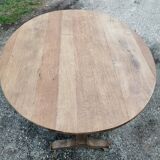 Winegrower's table, oak grape pickers