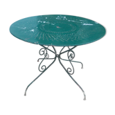 Garden table in wring iron