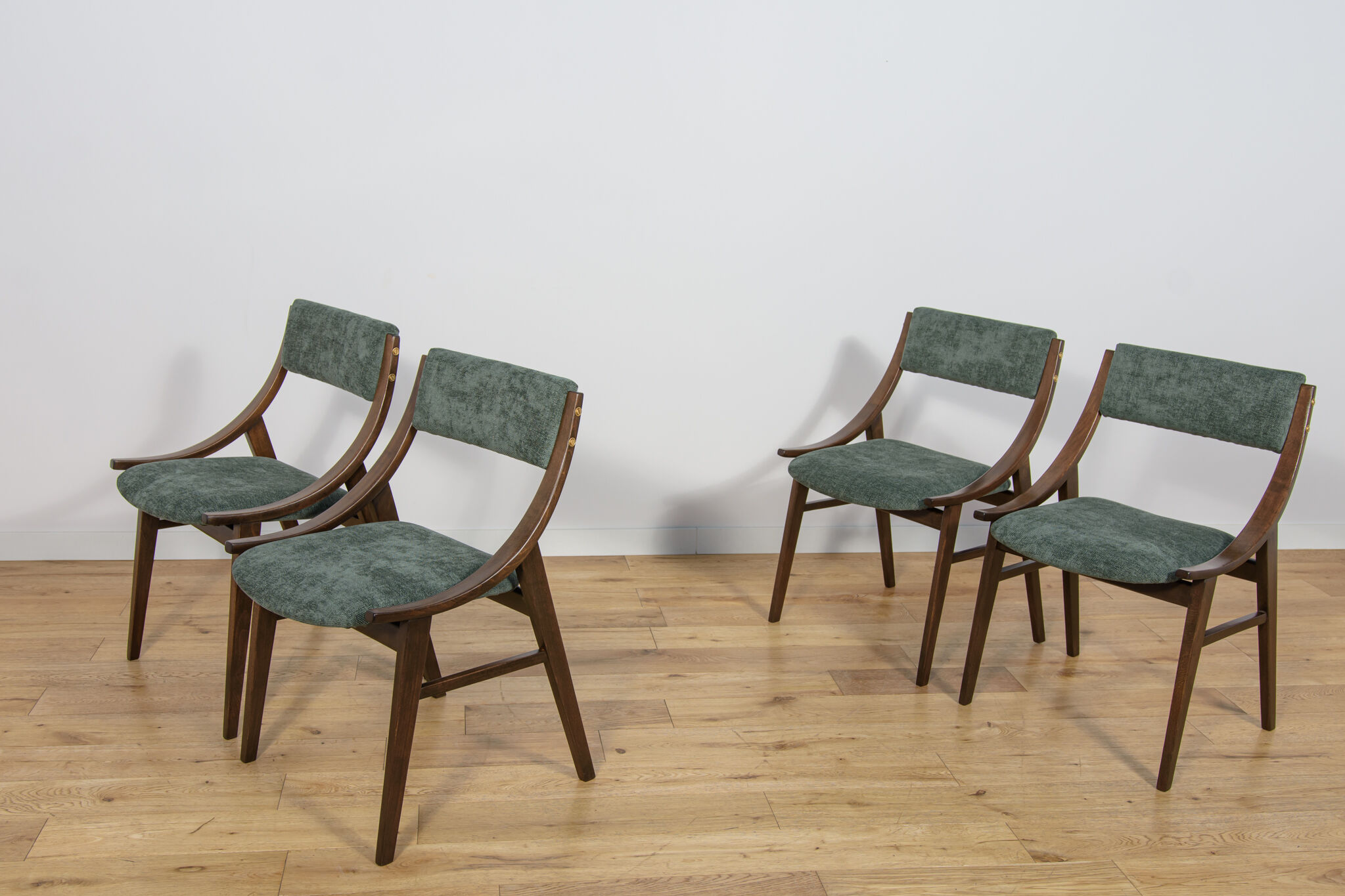 Ski jumper chairs by Juliusz Kędziorek for Zamojska, Poland, 1970s, set of 4