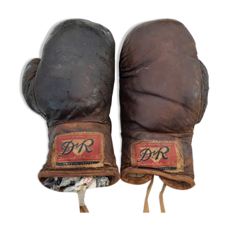 Paire de gants de boxe cuir années 40