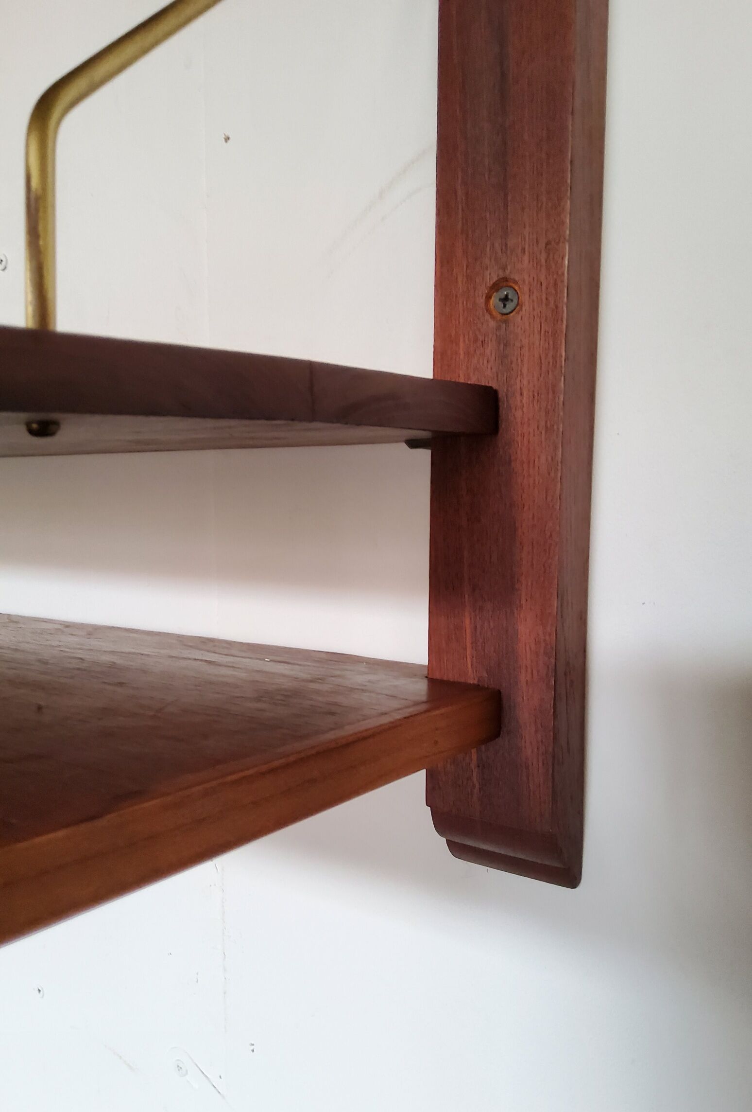 Scandinavian wall shelves