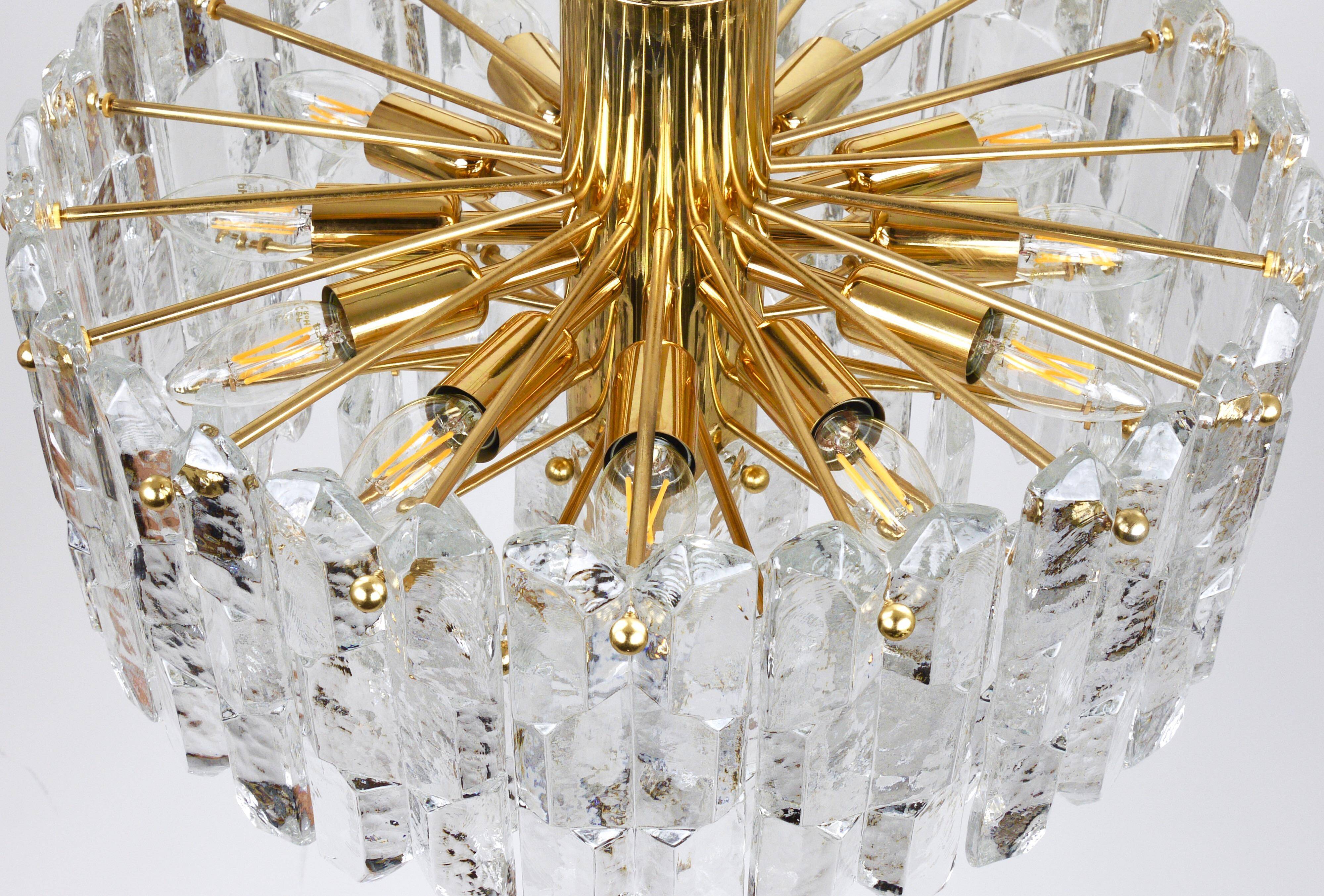 Large ceiling chandelier in gilded brass and glass Palazzo J.T. Kalmar, 1950s