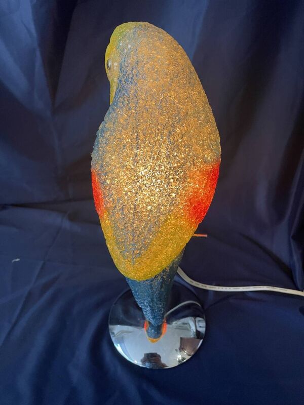 Lampe vintage perroquet plastique souple et chrome lampe a poser lampe exotique
