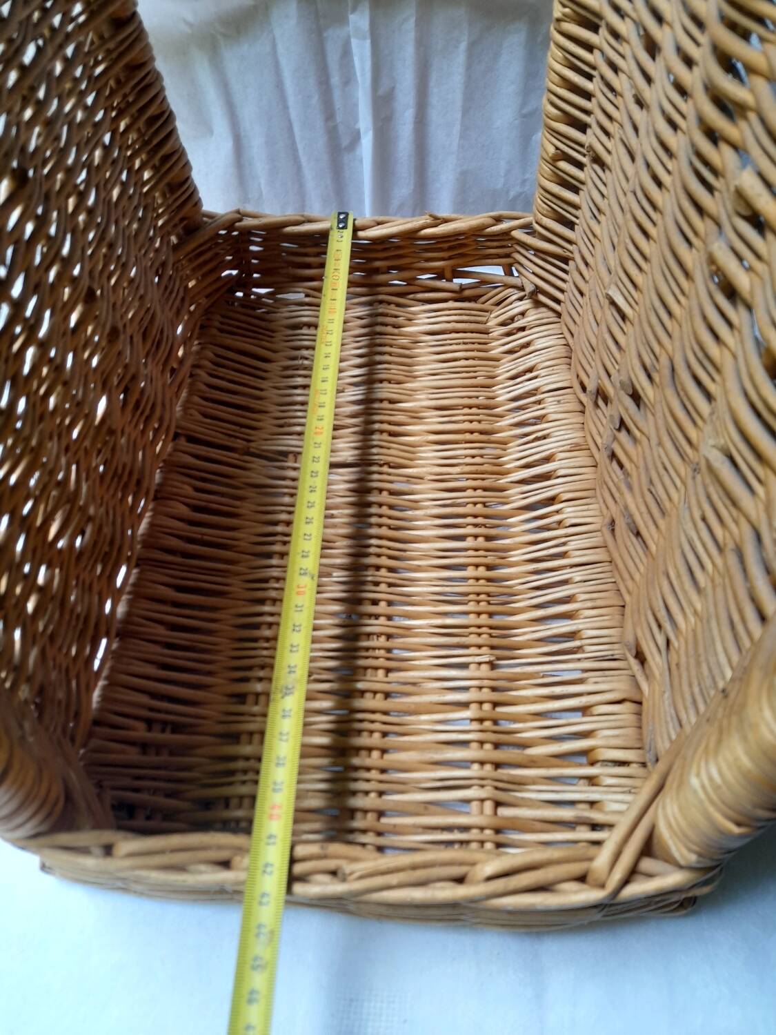 Panier rotin pour bois,niche, couture...