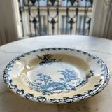 Gien plate with thistle pattern