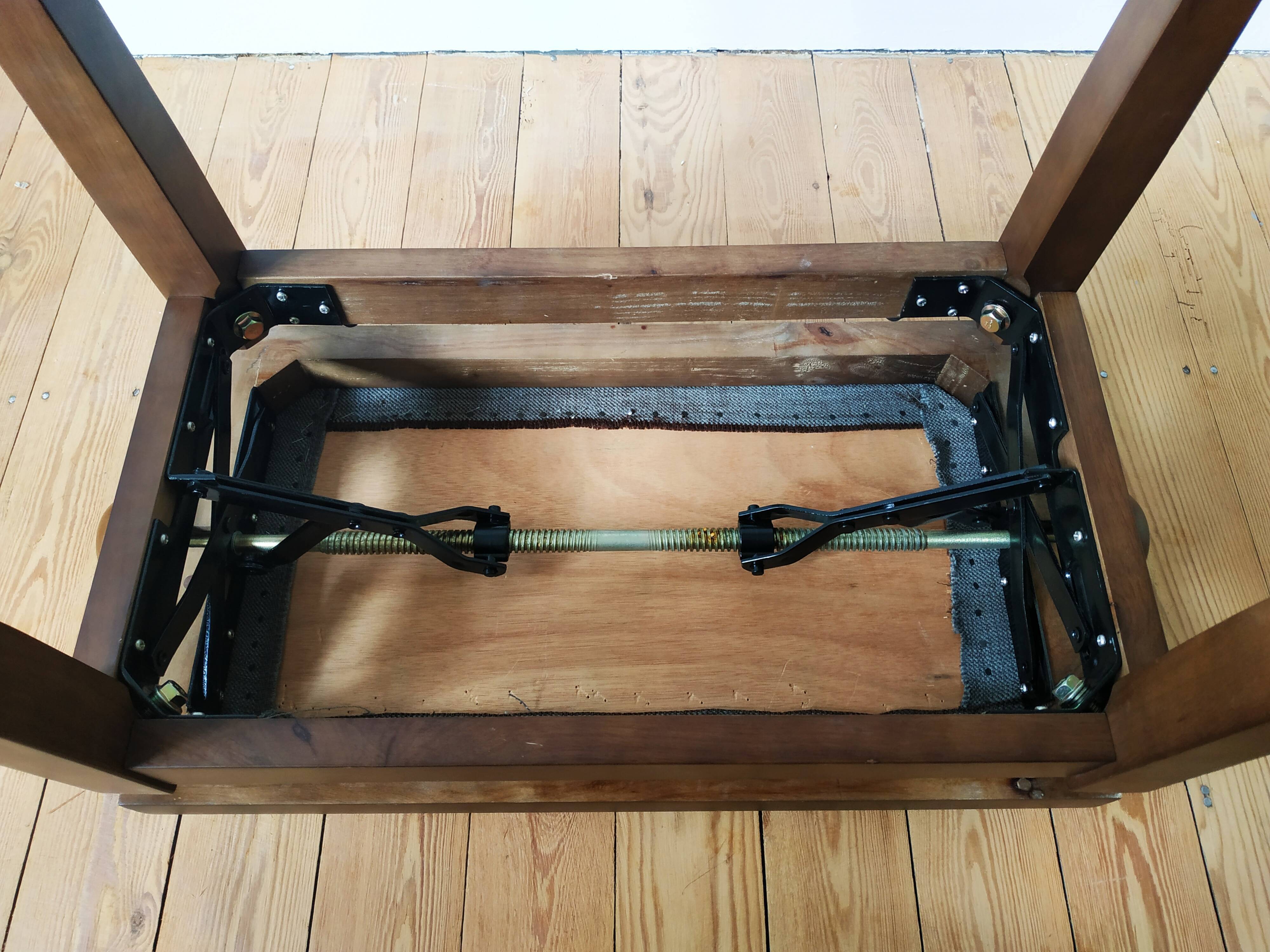 Tabouret de piano marque Stagg