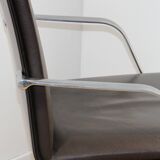 Pair of Mizar office chairs, Matteo Grassi