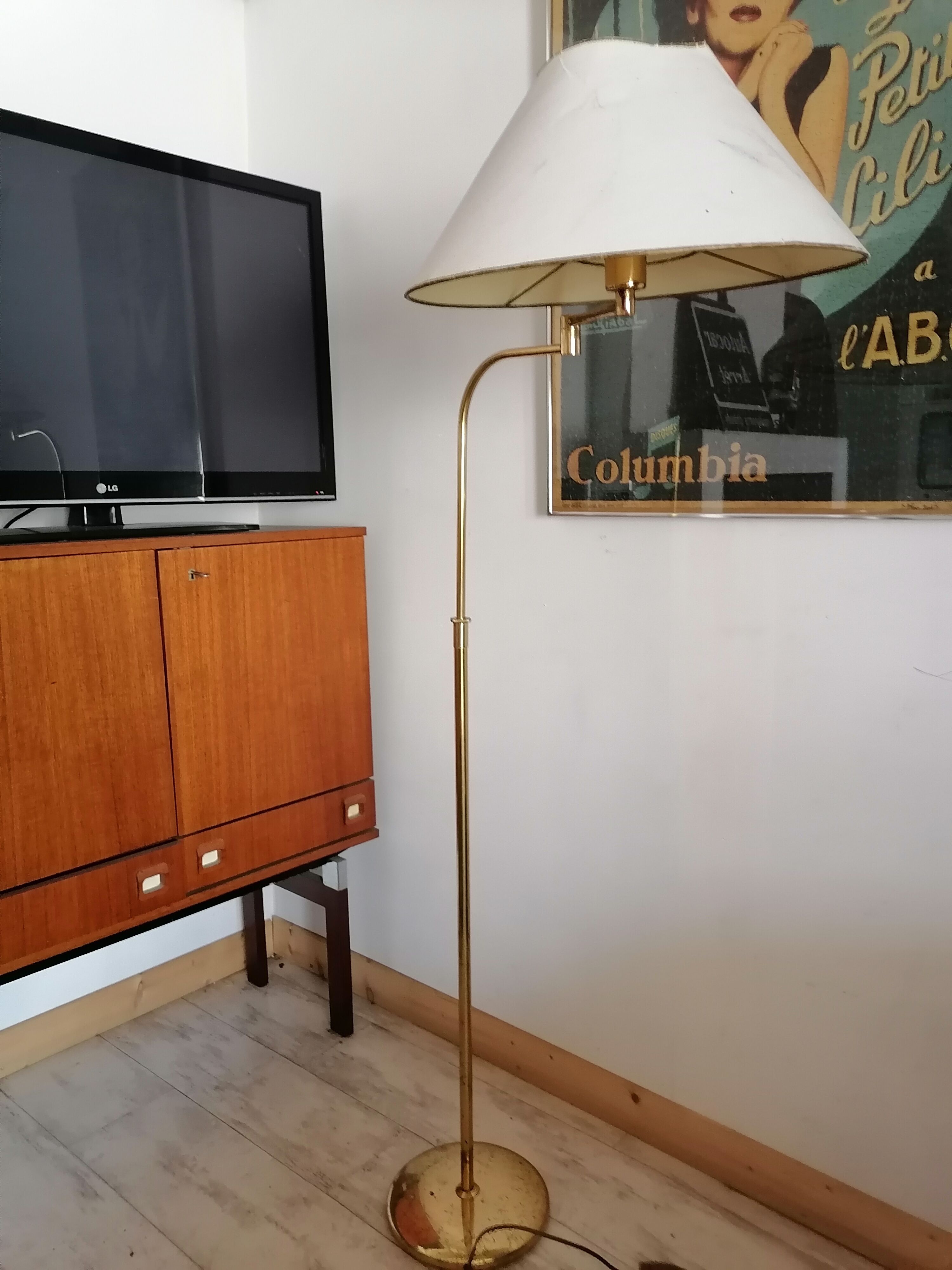 Brass floor lamp column adjustable e-reader art deco style