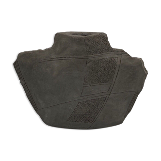 Earth vase by clement fond noir 1980